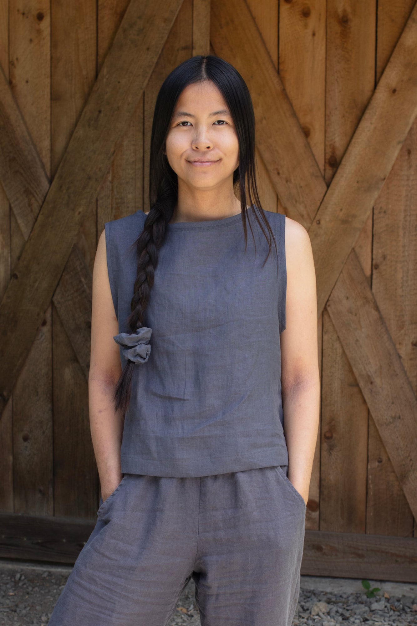 sleeveless linen top for women