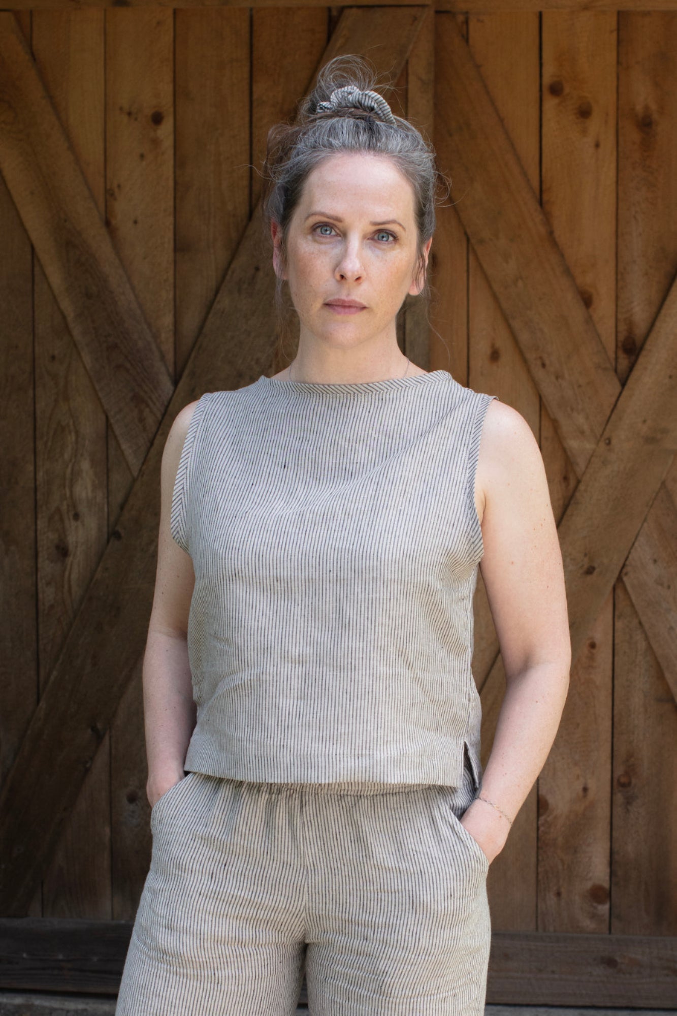 sleeveless linen top for women
